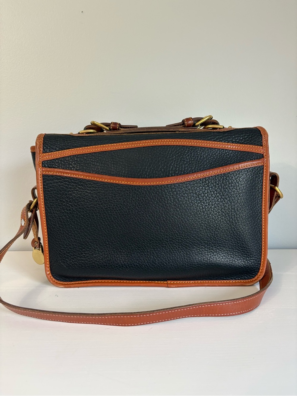 Vintage Dooney & Bourke AWL Leather Carrier Bag Black Tan Crossbody Satchel 90s - Picture 6 of 16